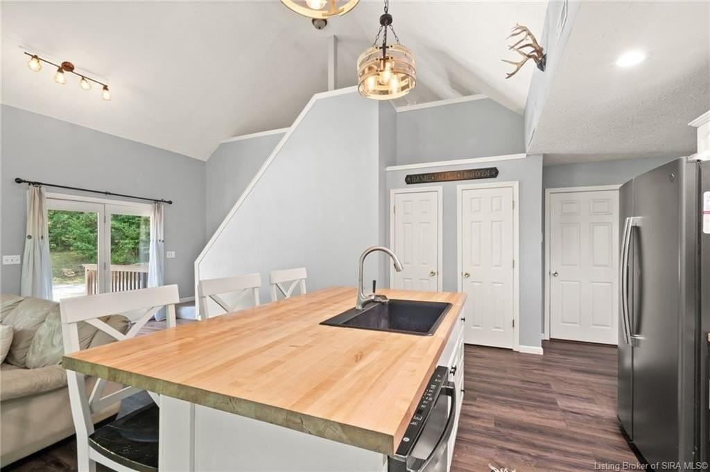 9358 S Dry Run Rd - Photo 6 of 50