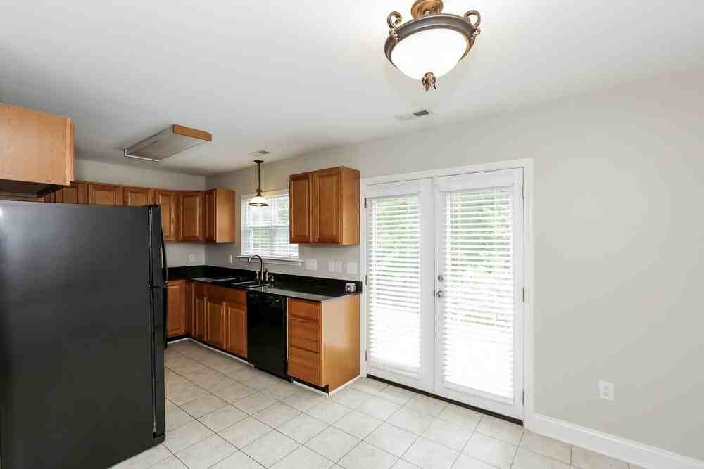 3319 Westridge Ln Sw - Photo 4 of 23