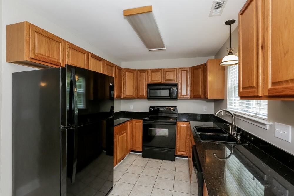 3319 Westridge Ln Sw - Photo 5 of 23