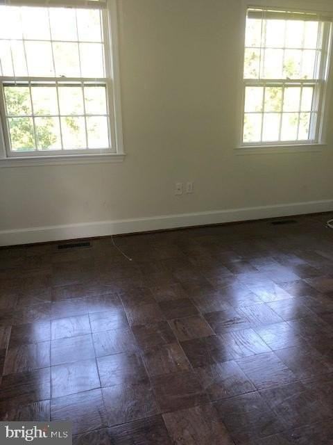 3249 Sutton Pl Nw Apt B #B - Photo 6 of 9