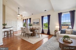 603 7th St #402 - Photo 1 of 1
