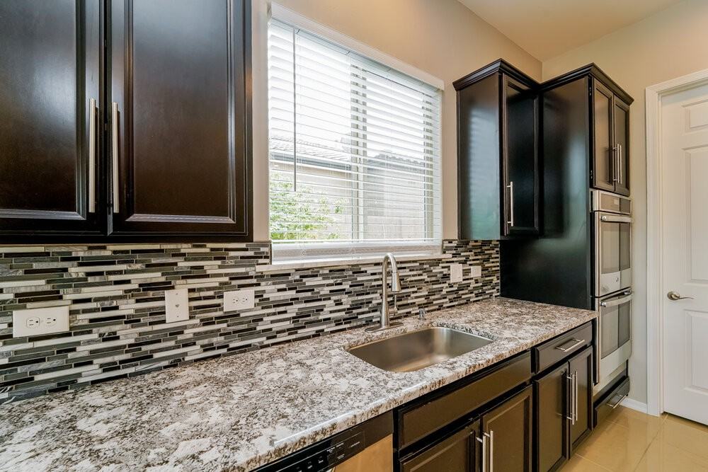 38646 S Running Roses Ln - Photo 6 of 16