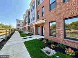 featured image of 805 Shay Blvd