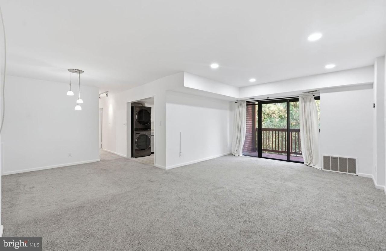 55 Skyhill Rd #202 - Photo 2 of 24