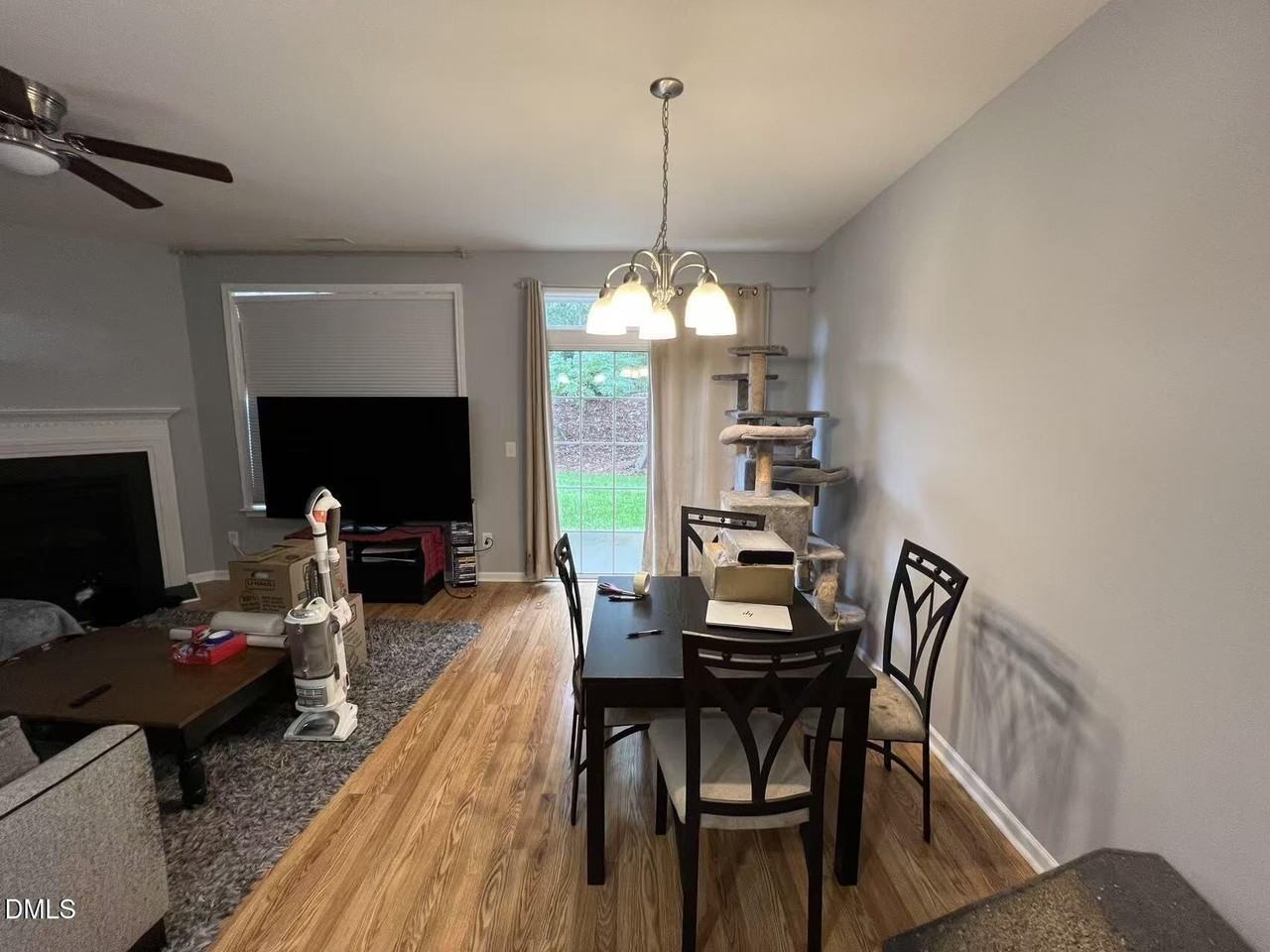 1025 Remington Oaks Cir - Photo 5 of 27