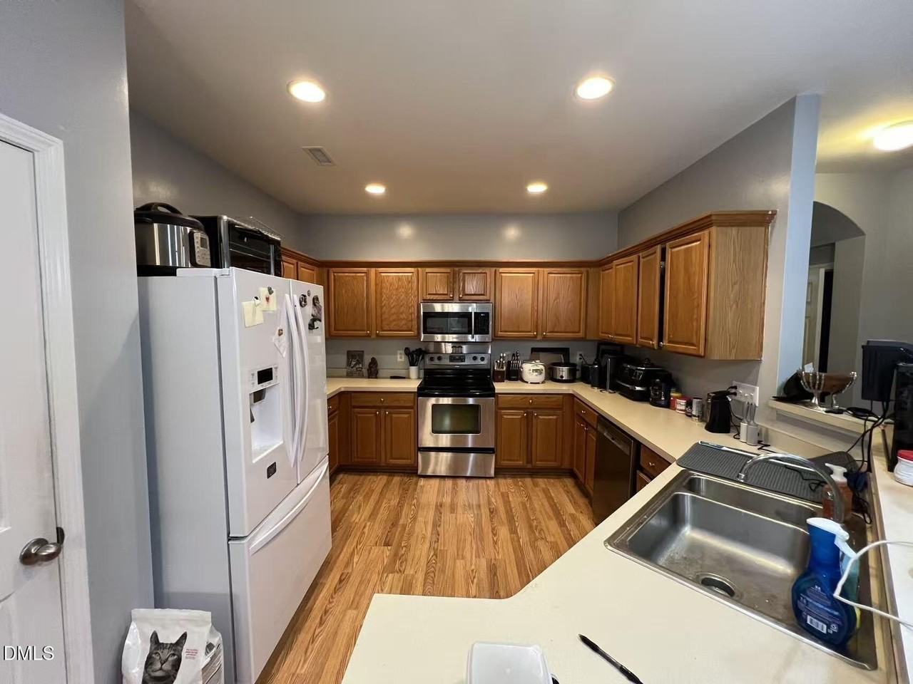1025 Remington Oaks Cir - Photo 6 of 27