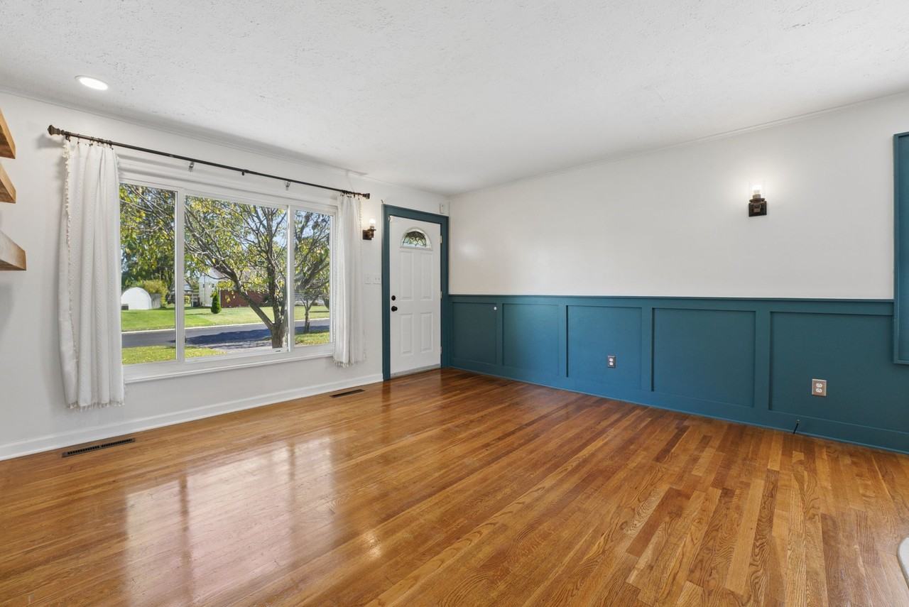 1007 Chestershire Rd - Photo 4 of 28