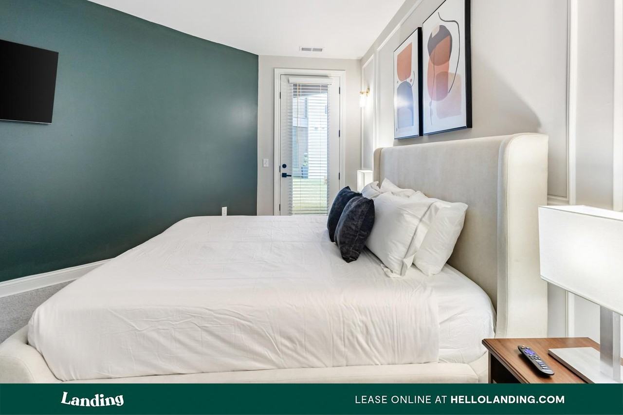 1134 Chambers Rd - Photo 4 of 50