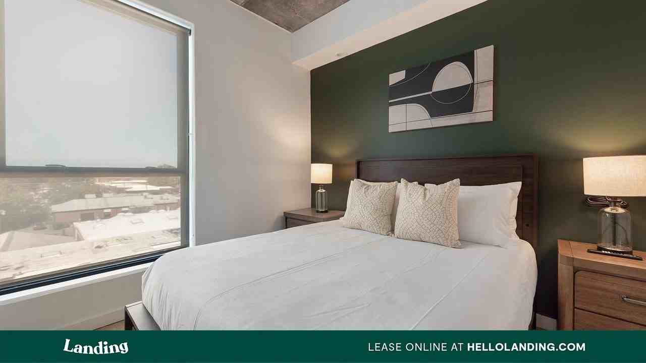 205 Foster Avenue - Photo 4 of 50