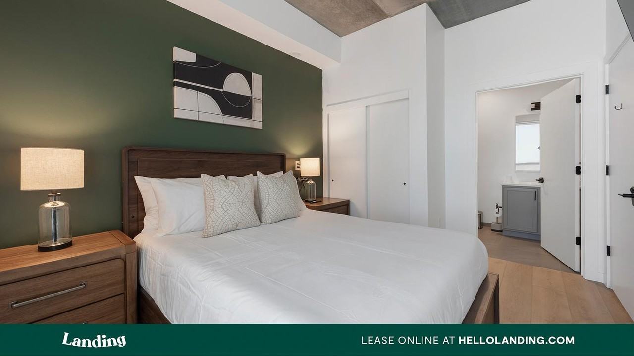 205 Foster Avenue - Photo 5 of 50