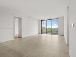 featured image of 2200 Brickell Avenue