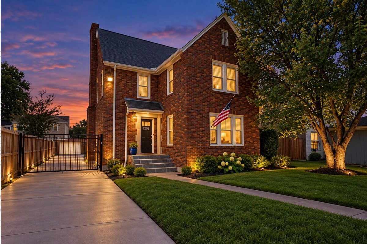 2208 Blodgett St - Photo 2 of 24
