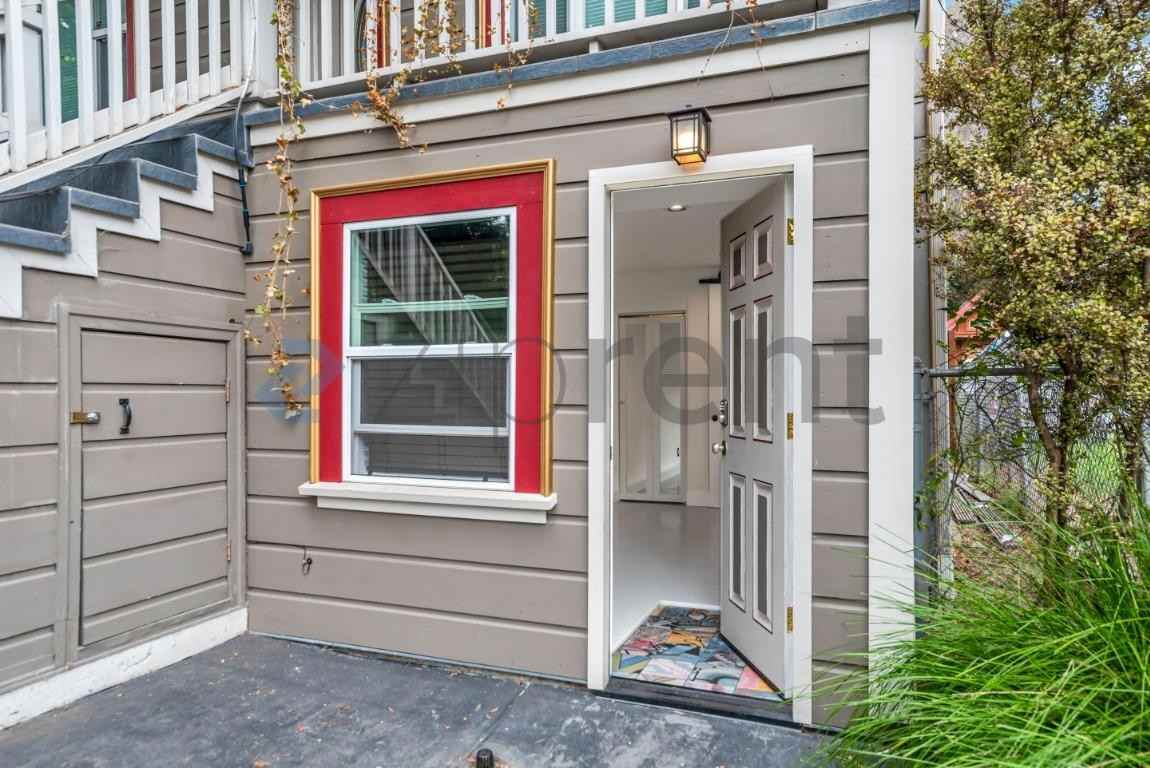 1005 Chester St #1003 - Photo 4 of 13