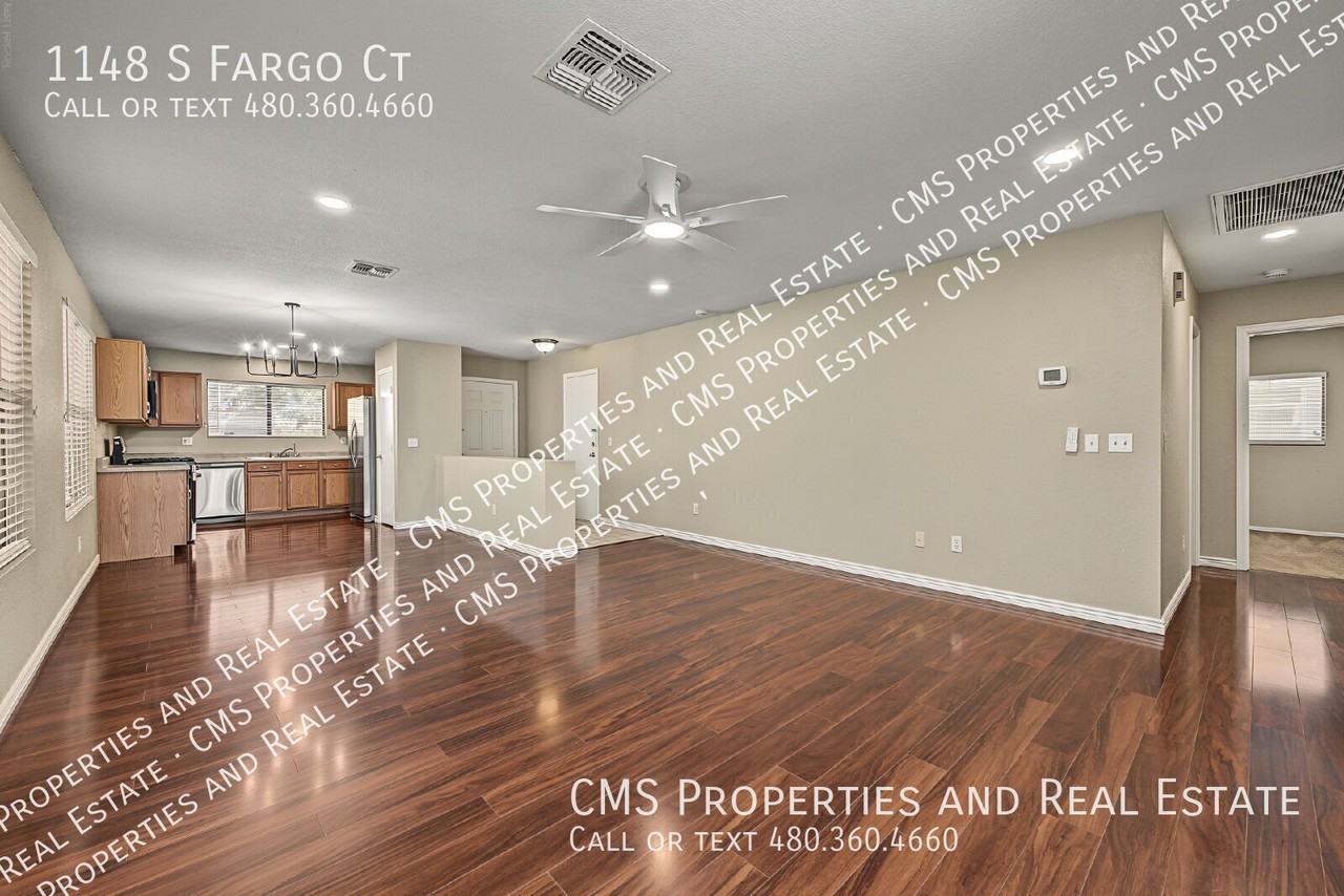 1148 S Fargo Ct - Photo 6 of 24