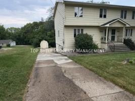 featured image of 300 E Park Ave