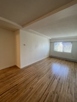 featured image of 2228 Franklin St #104