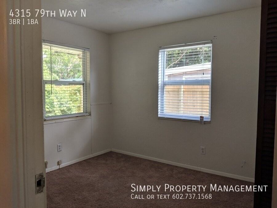 4315 79th Way N - Photo 4 of 9