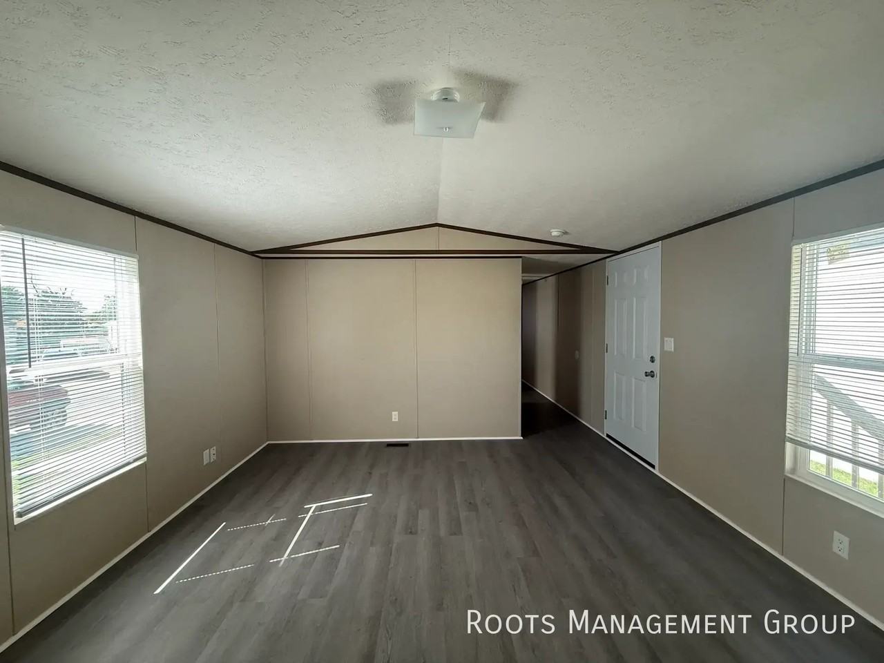 3 Chestnut Cir #3CN - Photo 2 of 16