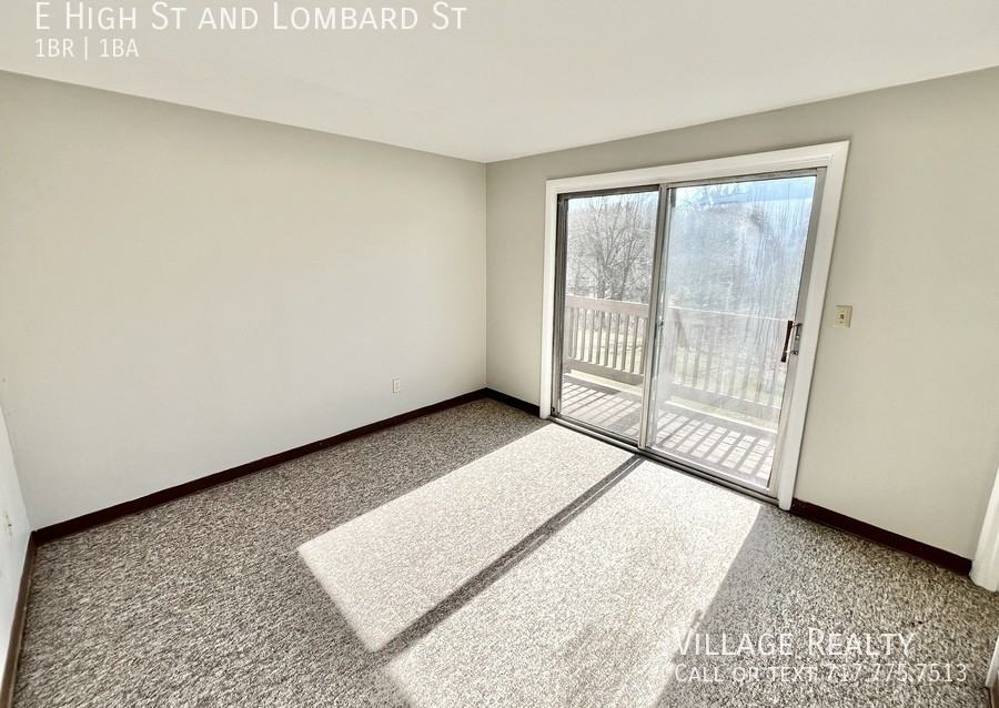 72 E High St #A - Photo 5 of 46