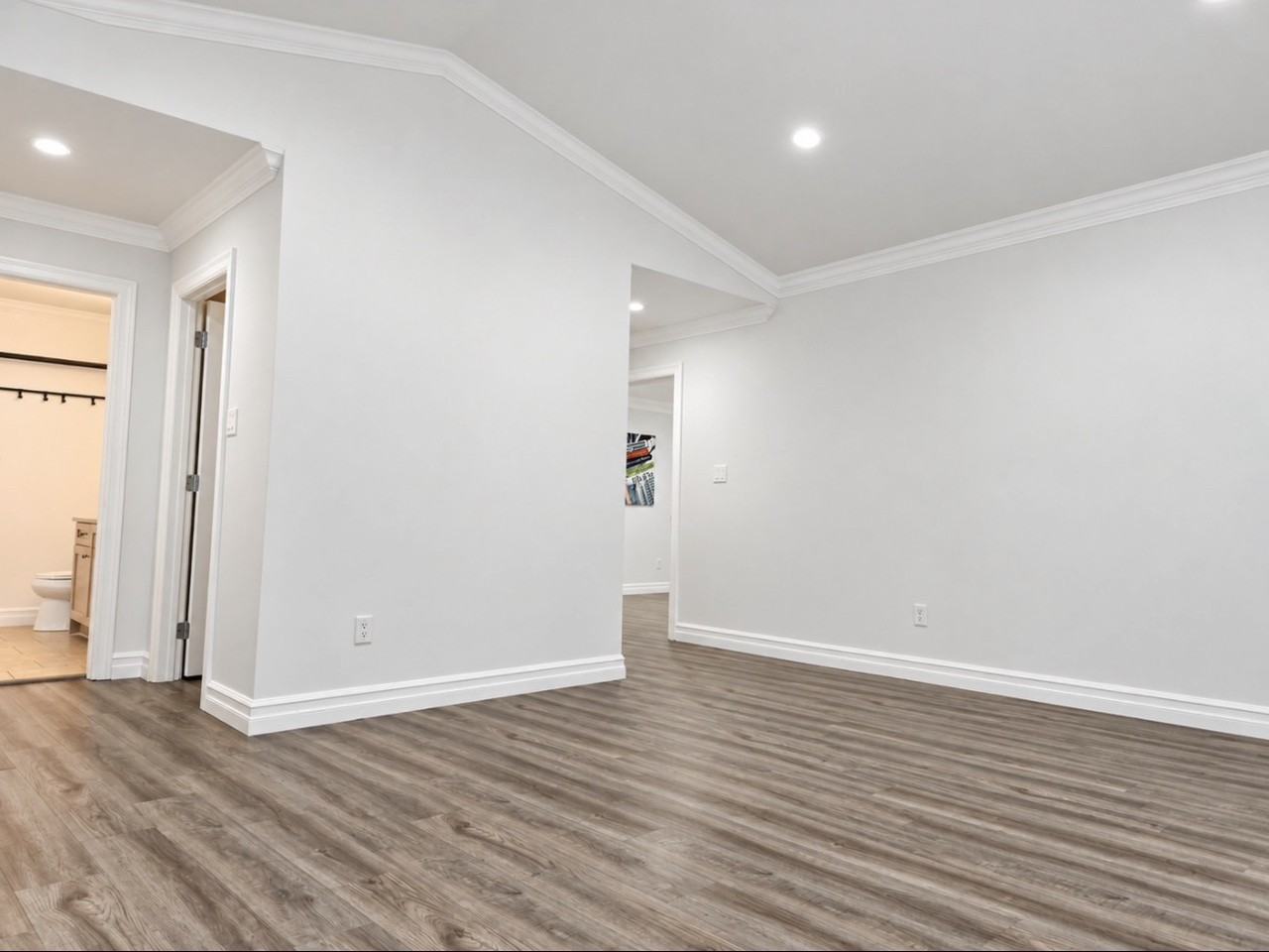 3495 147A St - Photo 6 of 20