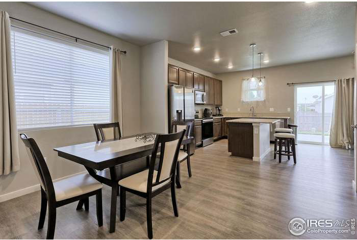 3108 Shelter Cove Dr - Photo 4 of 19