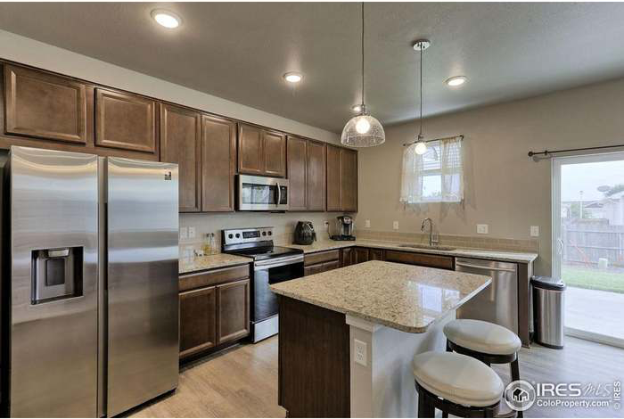 3108 Shelter Cove Dr - Photo 5 of 19