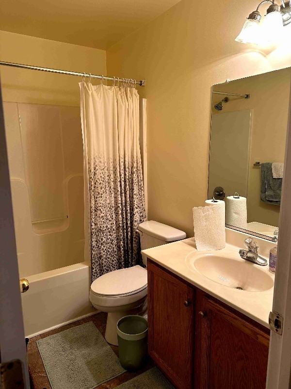 5605 Lake Crest Way - Photo 5 of 10