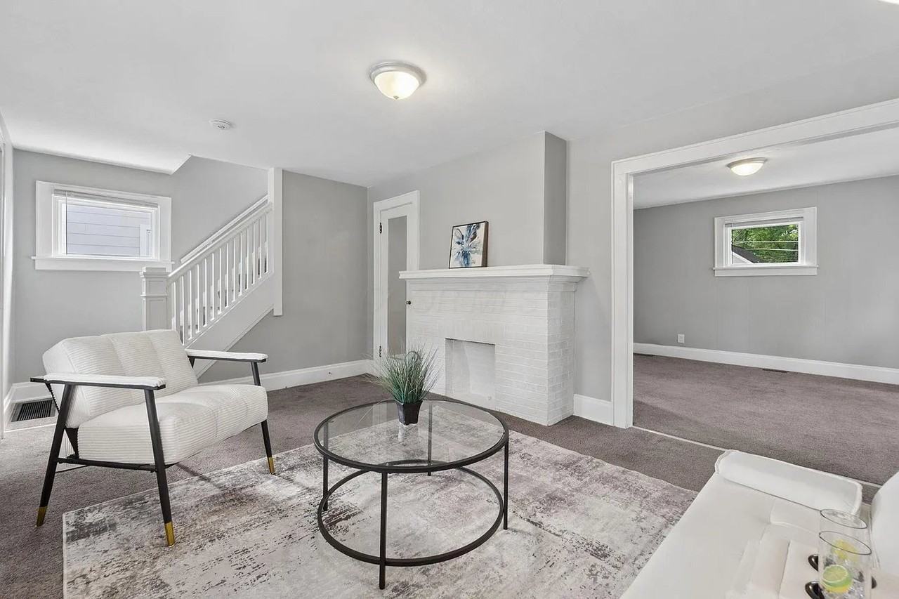 611 E Jenkins Ave - Photo 4 of 25