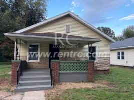 featured image of 422 Anderson St