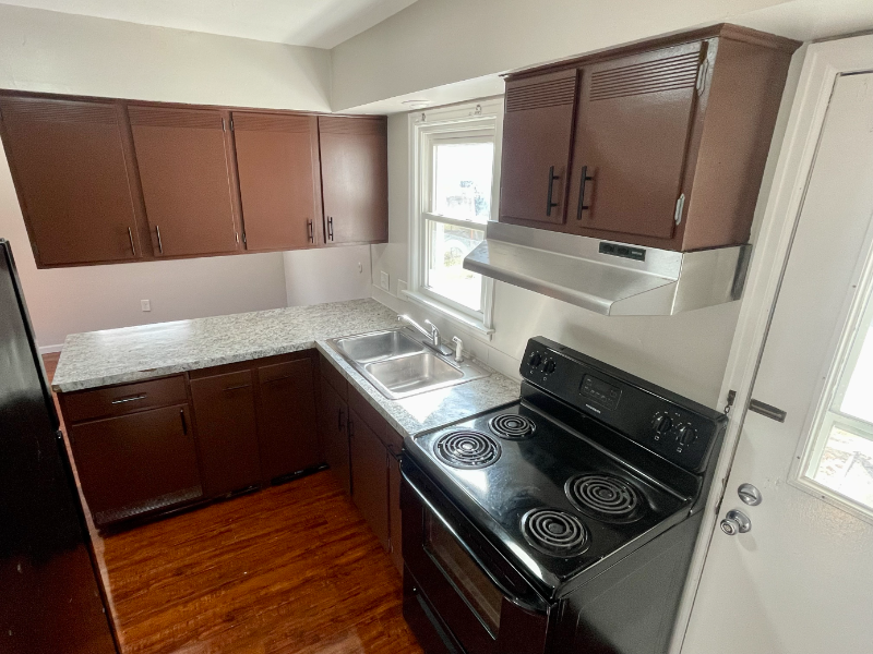 4617 Imperial Dr - Photo 6 of 19