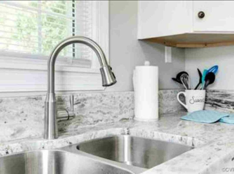 1824 Carlisle Ave - Photo 7 of 16
