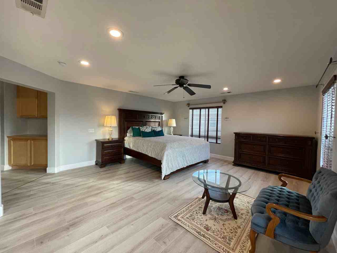 7134 Riverboat Dr - Photo 3 of 13
