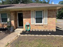featured image of 2100 Austin St #1