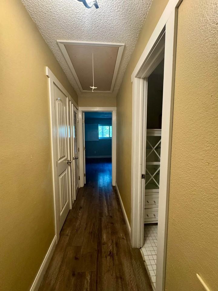 2100 Austin St #1 - Photo 7 of 12