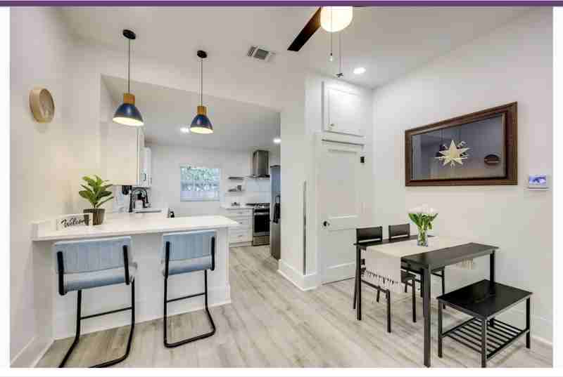 125 Leigh St - Photo 3 of 13