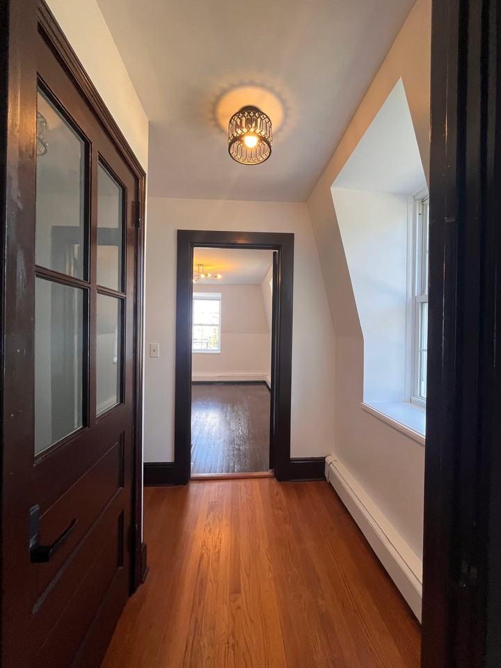 175 Croton Ave #3 - Photo 2 of 19