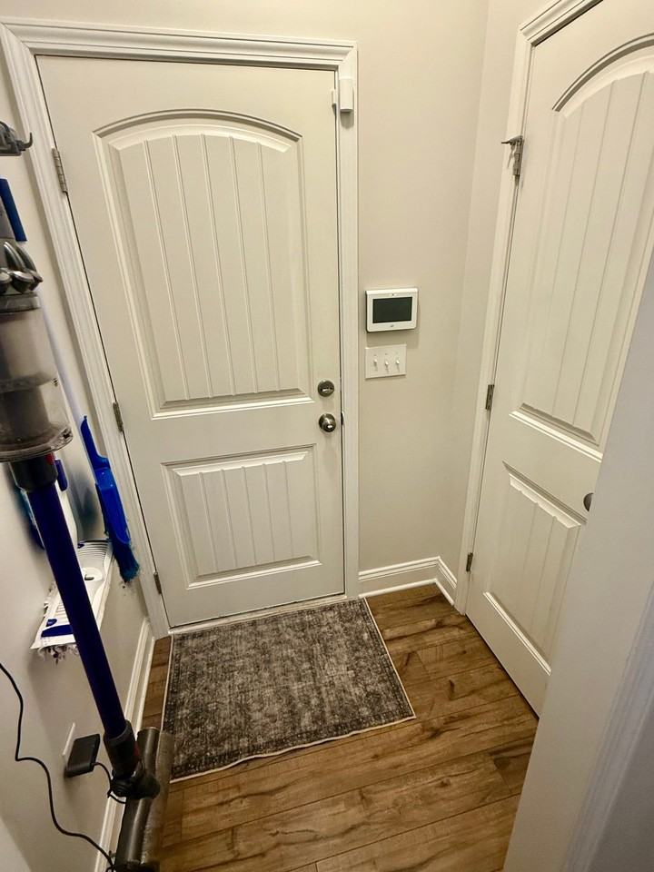 1722 Zion Dr - Photo 6 of 15