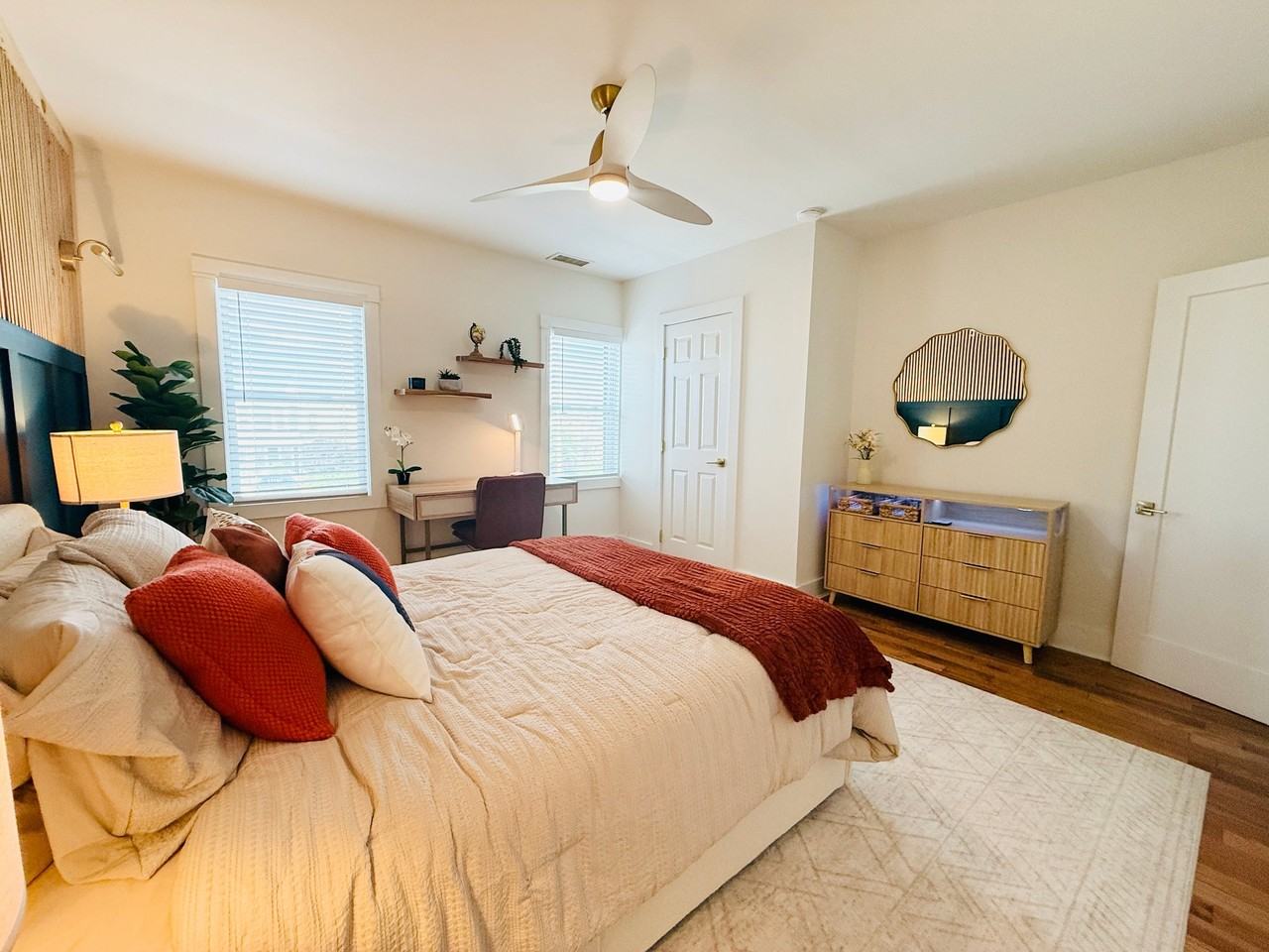 2504 E York St #2 - Photo 3 of 20