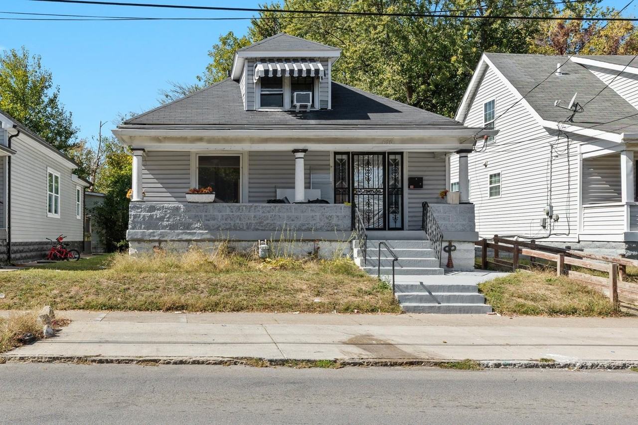 610 Louis Coleman Jr Dr - Photo 2 of 27