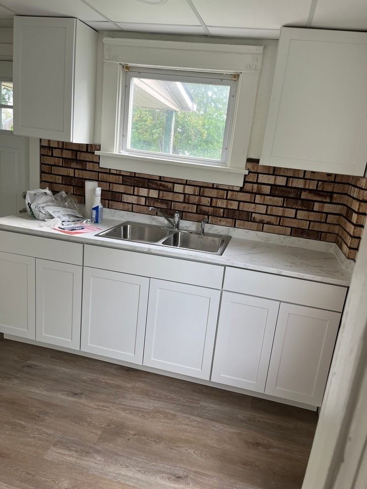 312 Idylwild St Ne - Photo 4 of 9