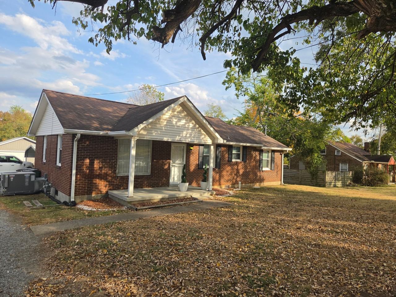 732 Delaware Ave - Photo 3 of 27