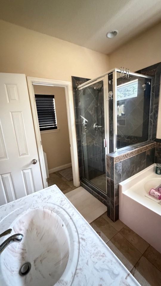 4913 Aclare Ct - Photo 4 of 21