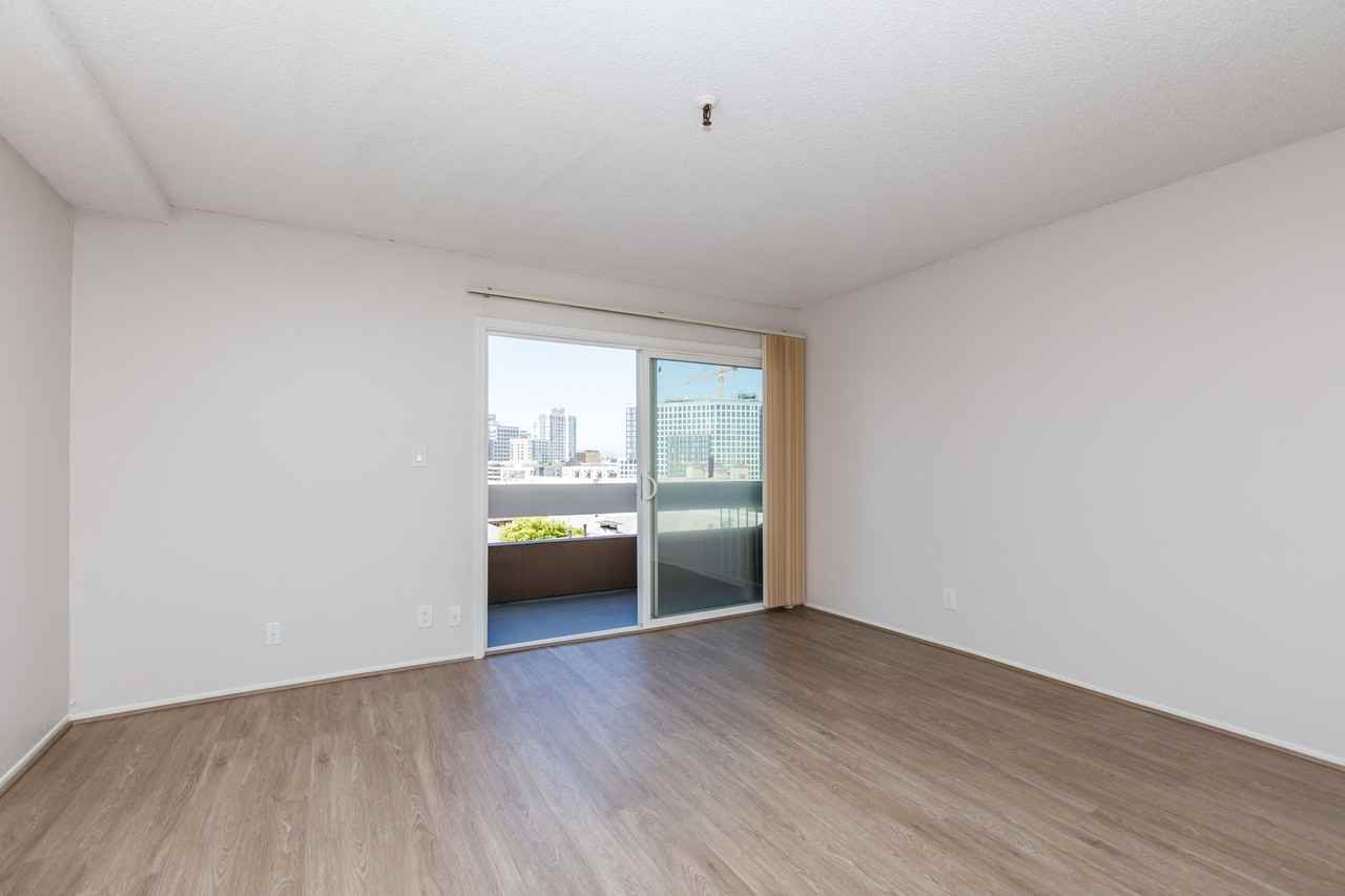 257 Vernon - Photo 4 of 19