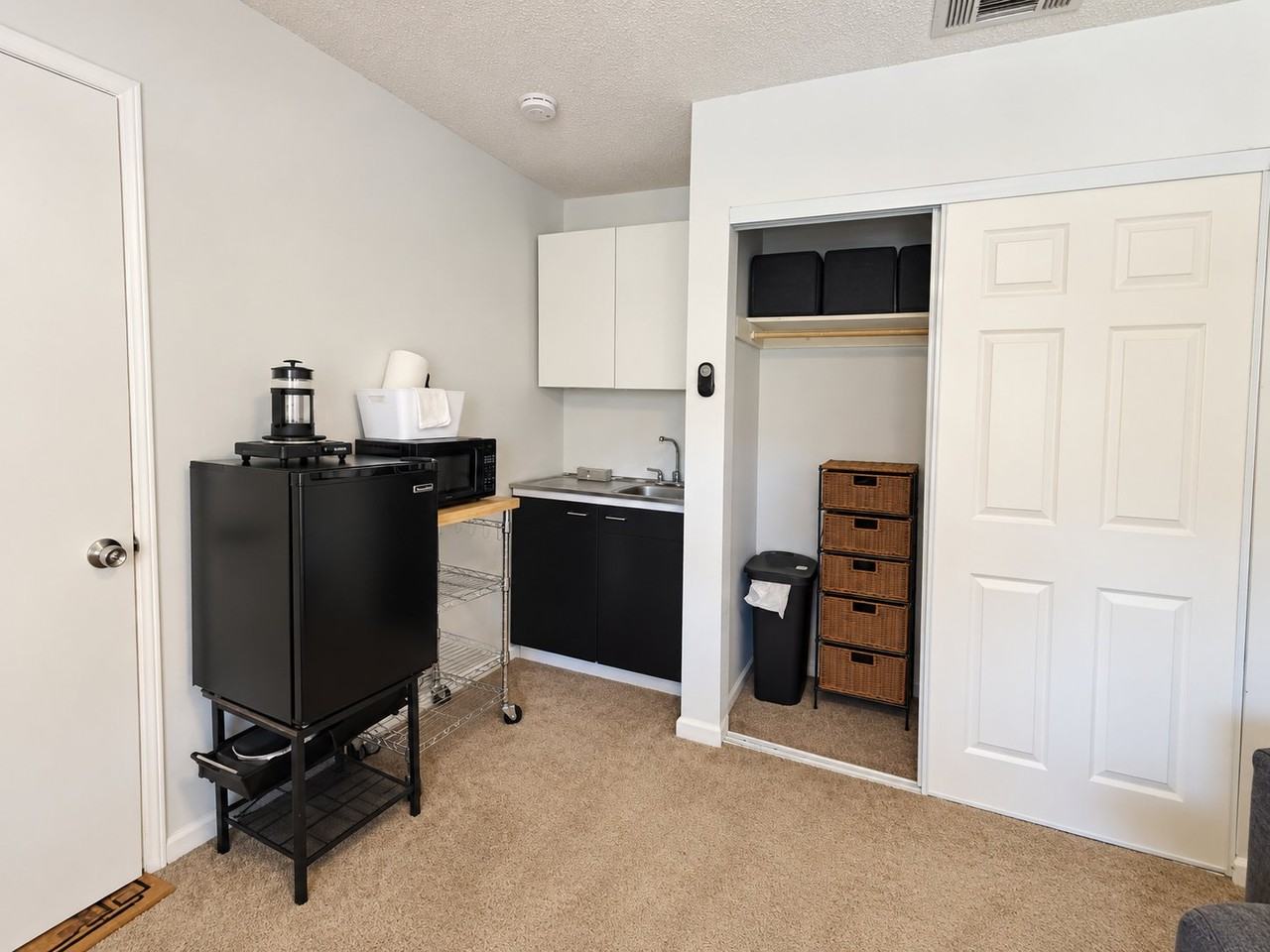 23692 Lemon Ave #4 - Photo 4 of 10