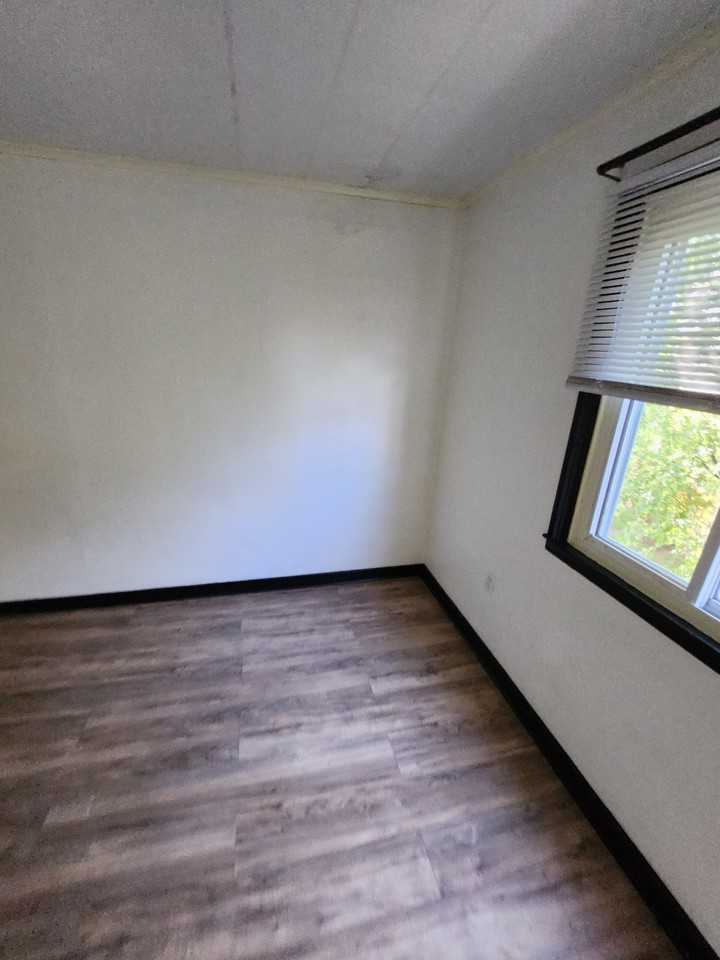 2510 Banker St - Photo 3 of 13