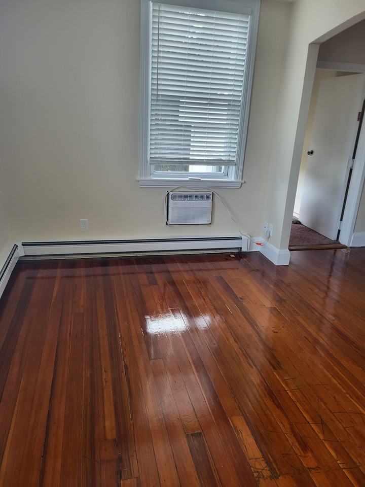 65 East St #5 - Photo 4 of 9