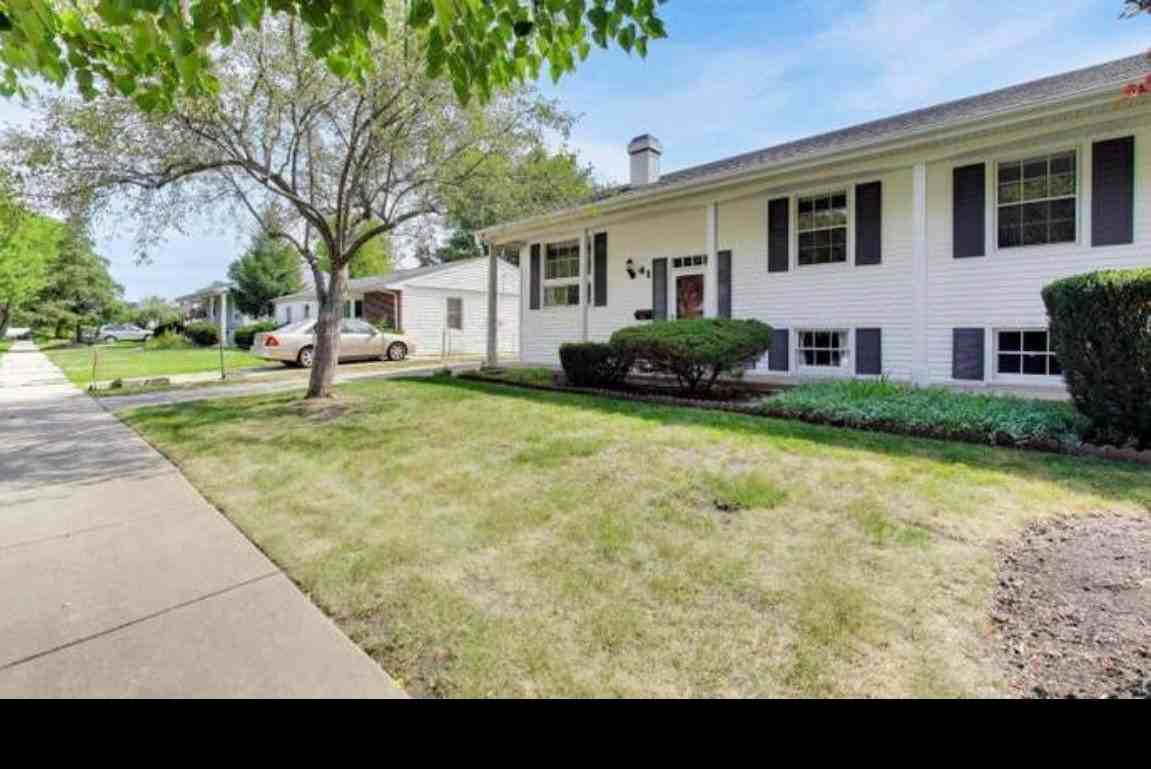 41 Redwood Trl - Photo 3 of 14