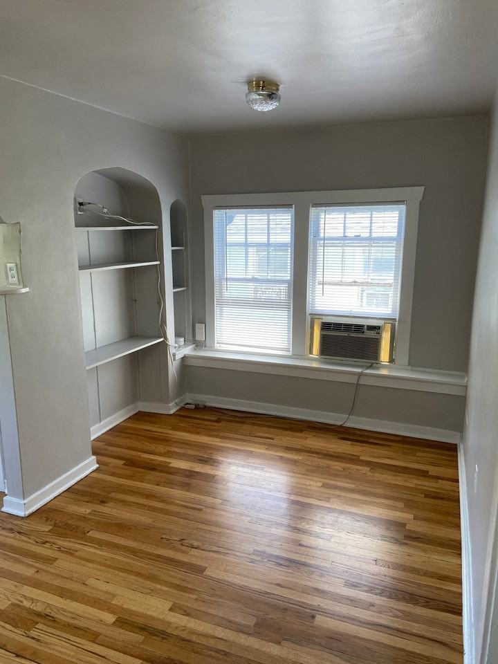123 C St #3 - Photo 4 of 10