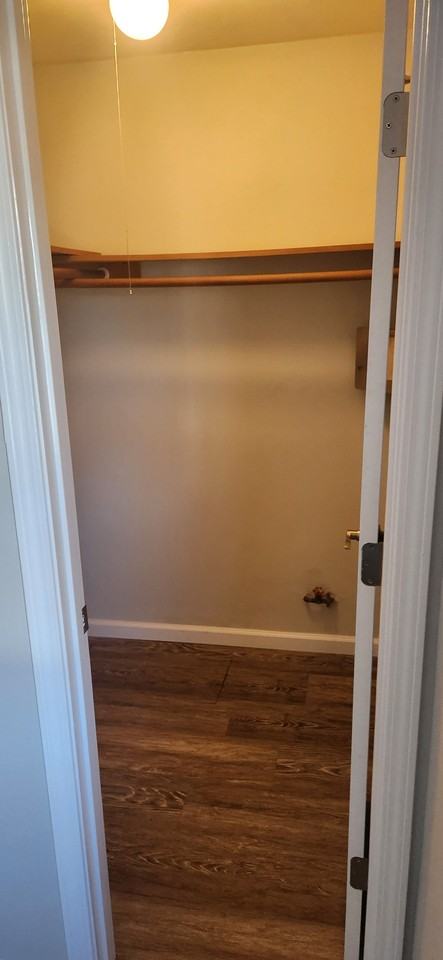1305 N 17th St #2 - Photo 5 of 6