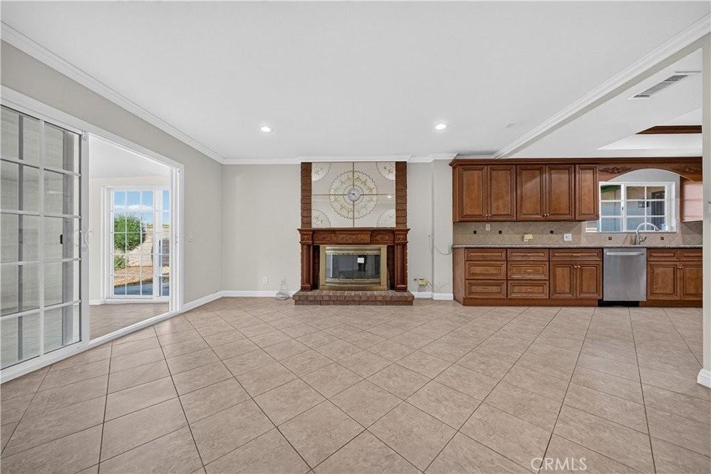 2134 Baseline Rd - Photo 6 of 13